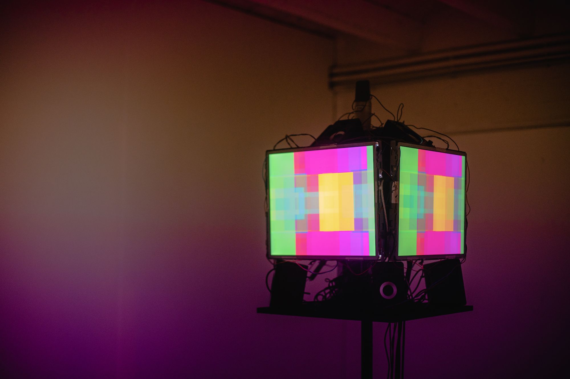 feedback_cube