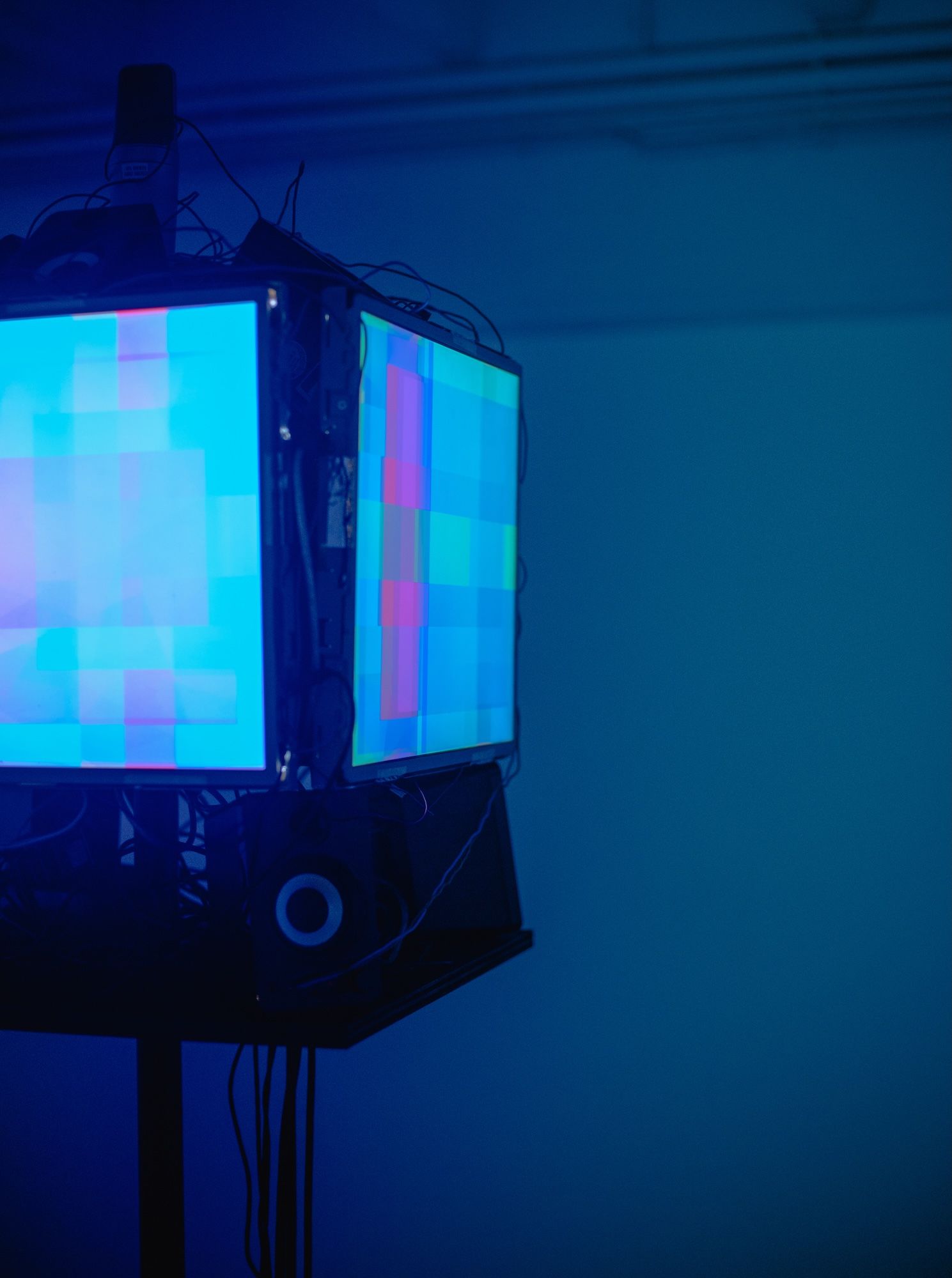 feedback_cube